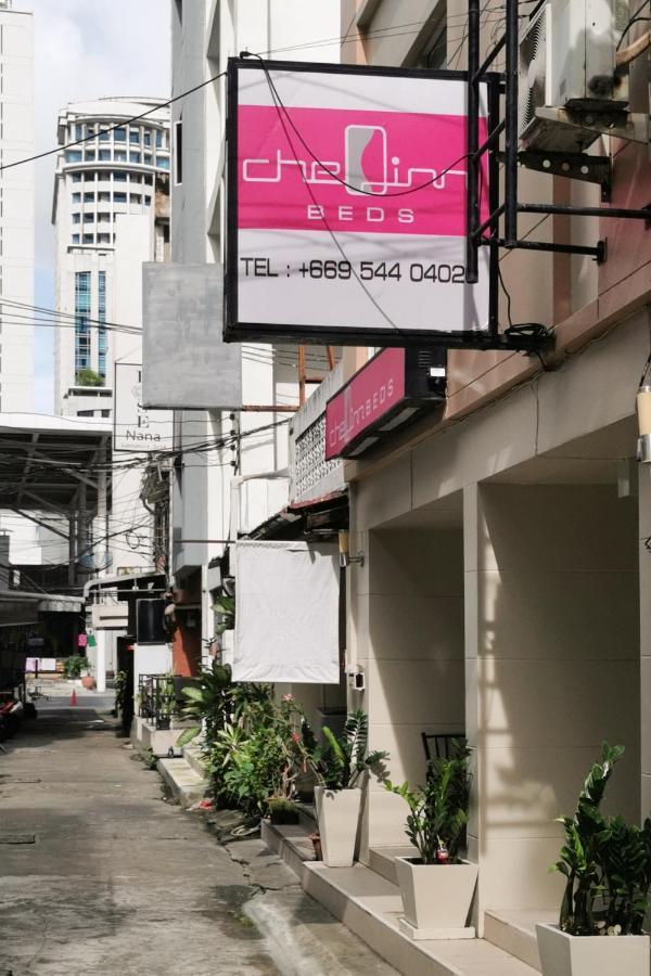 Cheqinn Bed Sukhumvit 4 Nana Plaza Bangkok Ngoại thất bức ảnh